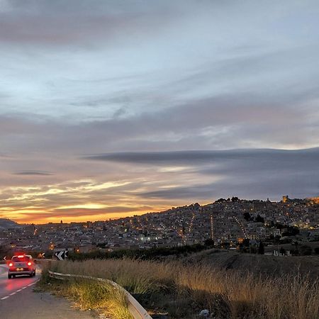 Appartamento "Rina Centro Sicilia" Pietraperzia Экстерьер фото